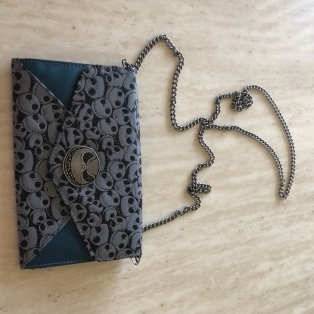 Crossbody or shoulder wallet